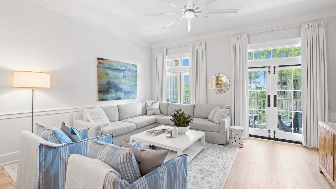 Photo of Livingroom in Beach District