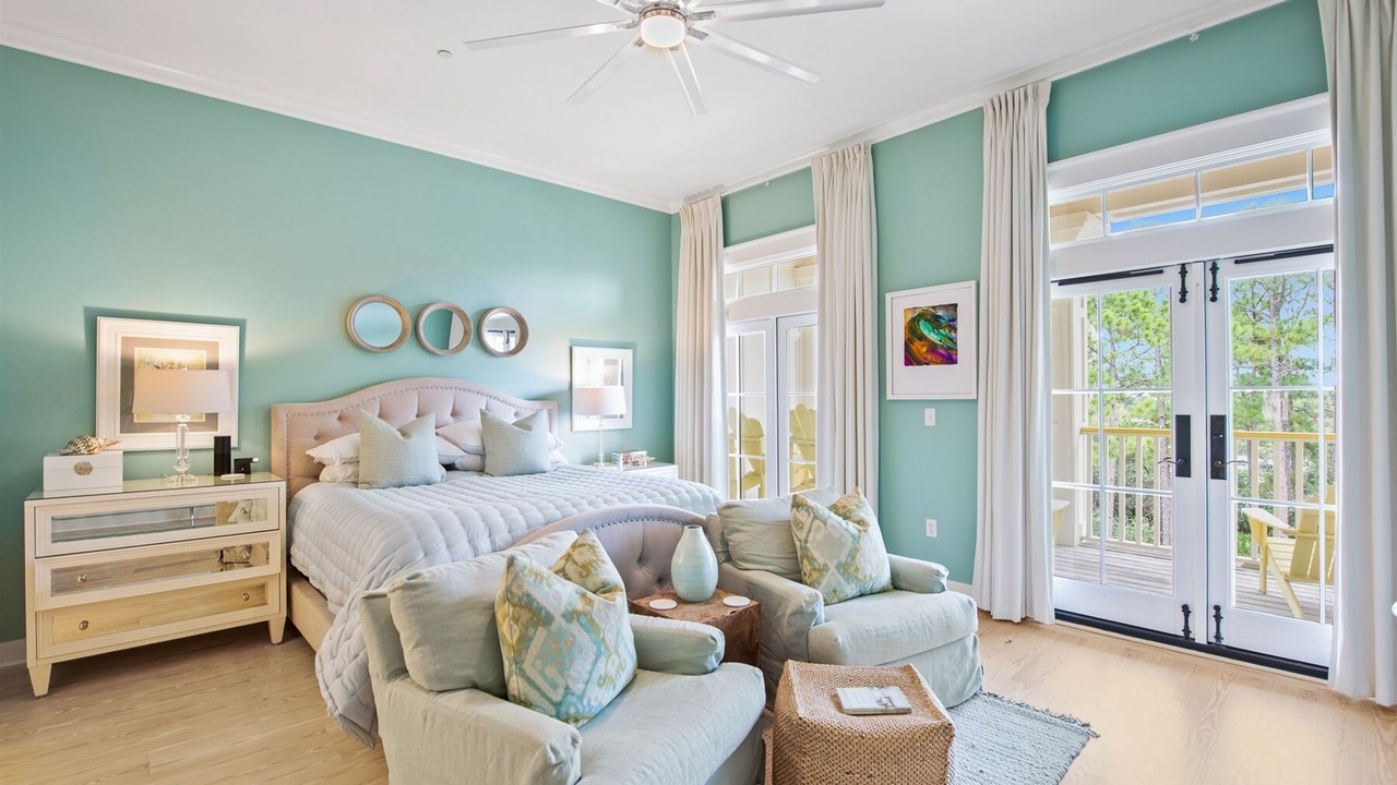 Photo of Bedroom in Beach District