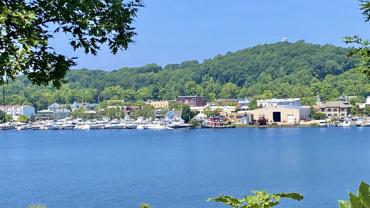 Photo of Others in Frankfort