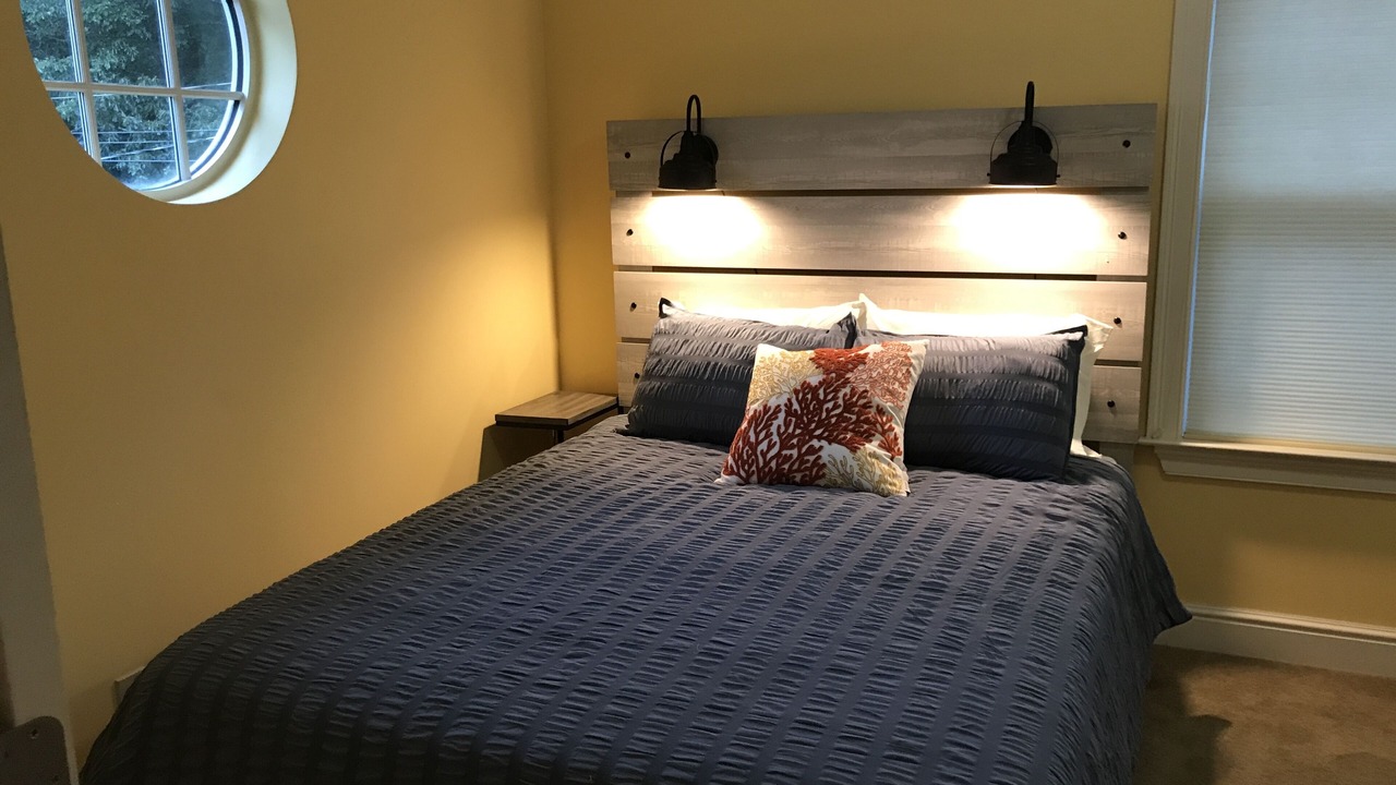 Photo of Bedroom in Niantic