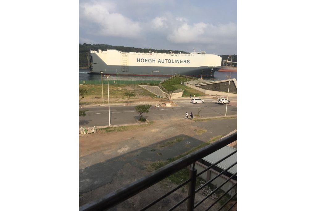 Photo of Patio Balcony in Durban Point