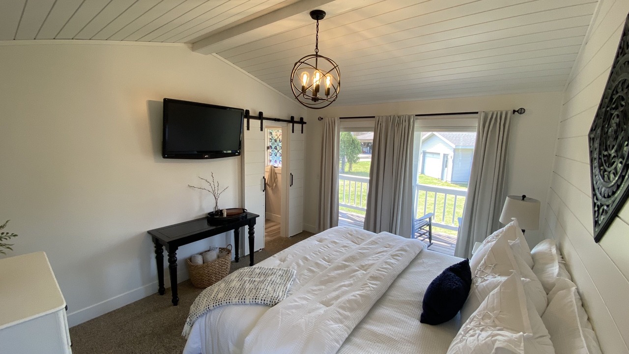 Photo of Bedroom in Ferrysburg