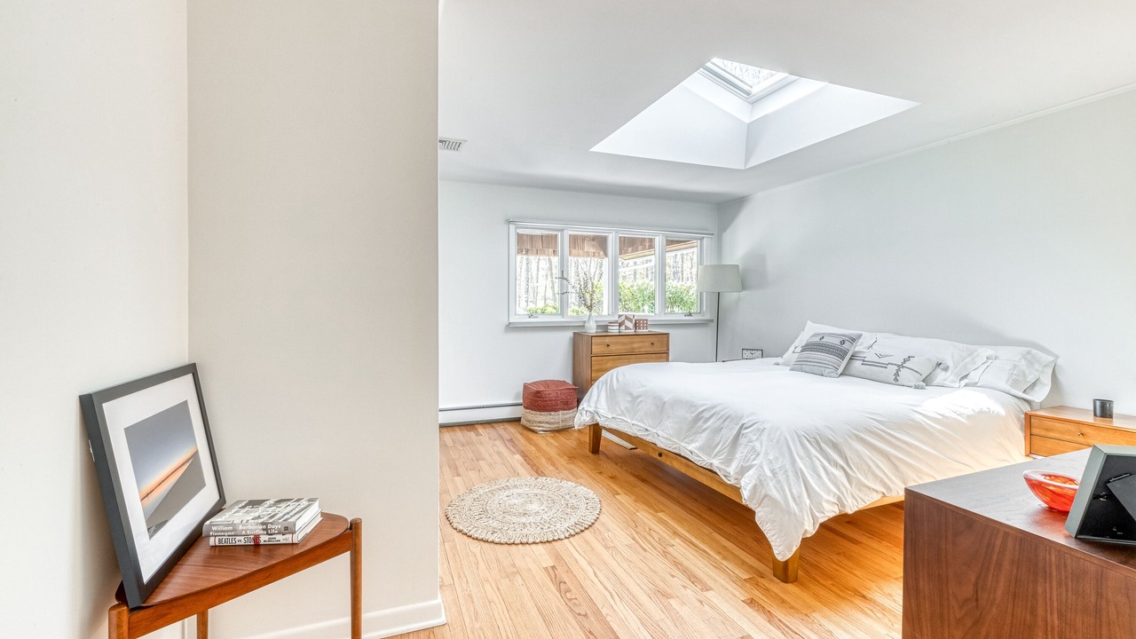 Photo of Bedroom in Hay Beach