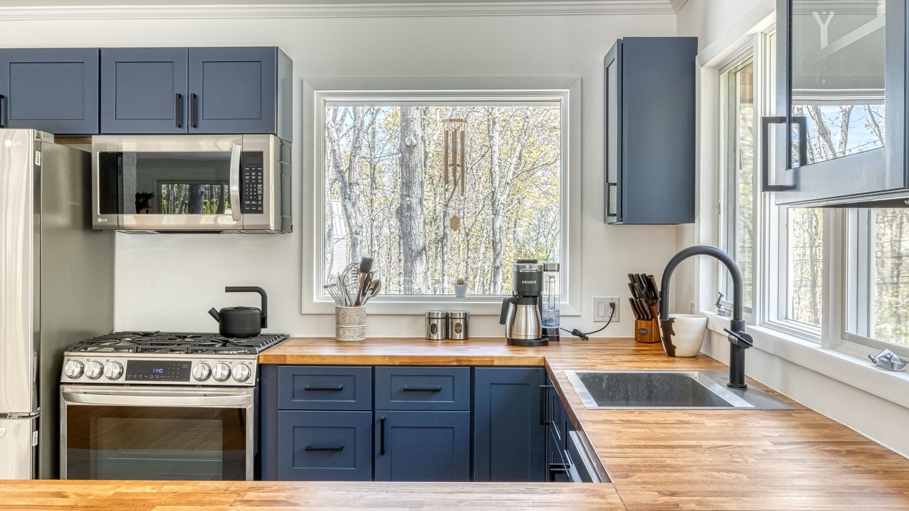 Photo of Kitchen in Hay Beach