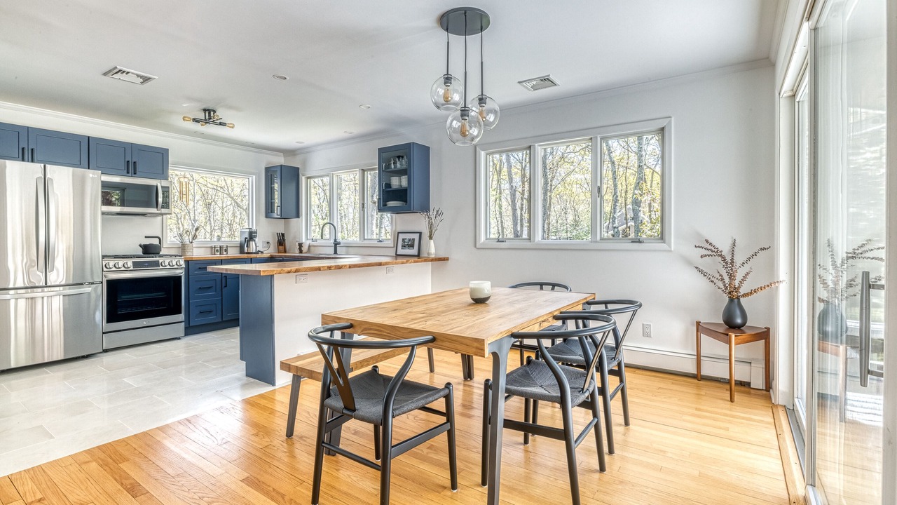 Photo of Kitchen in Hay Beach