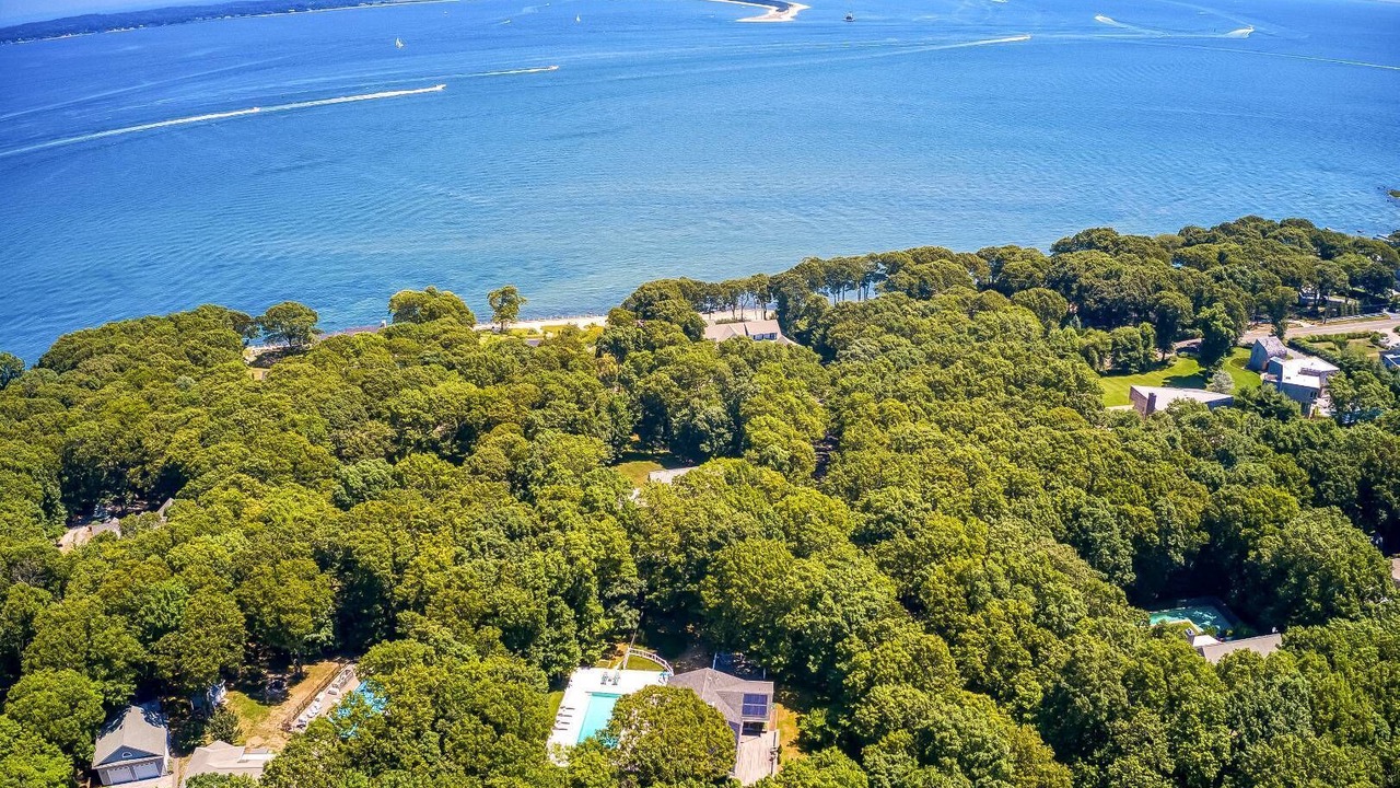 Photo of Outdoor in Hay Beach