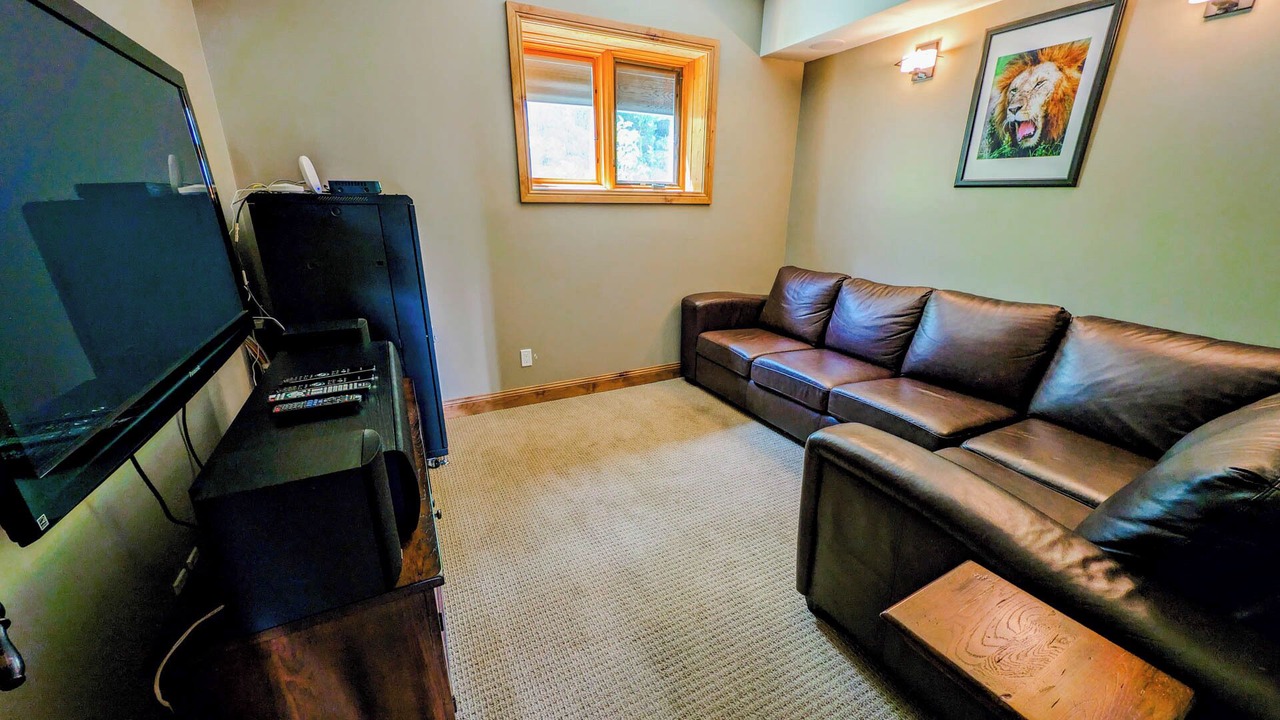 Photo of Livingroom in Golden