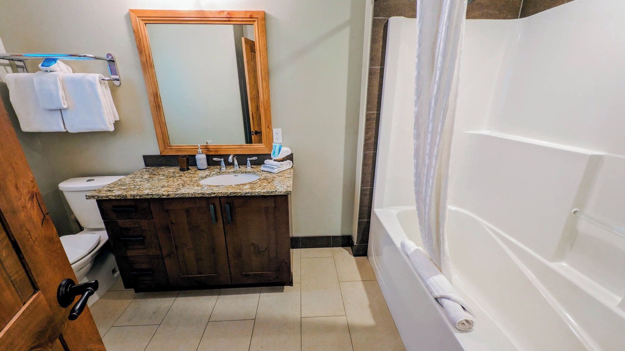 Photo of Bathroom in Golden