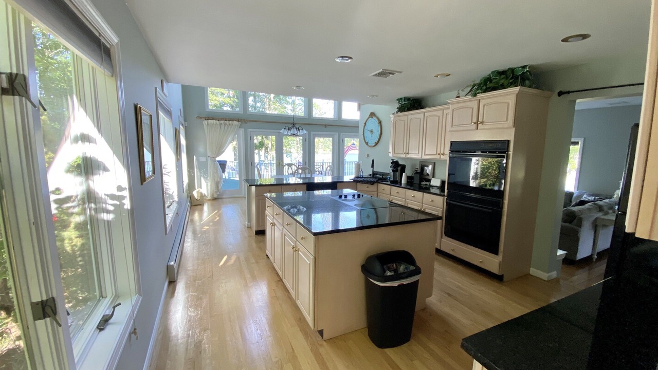 Photo of Kitchen in Middlefield
