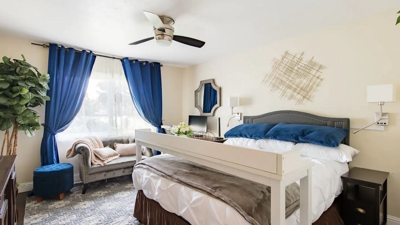 Photo of Bedroom in Redwood City