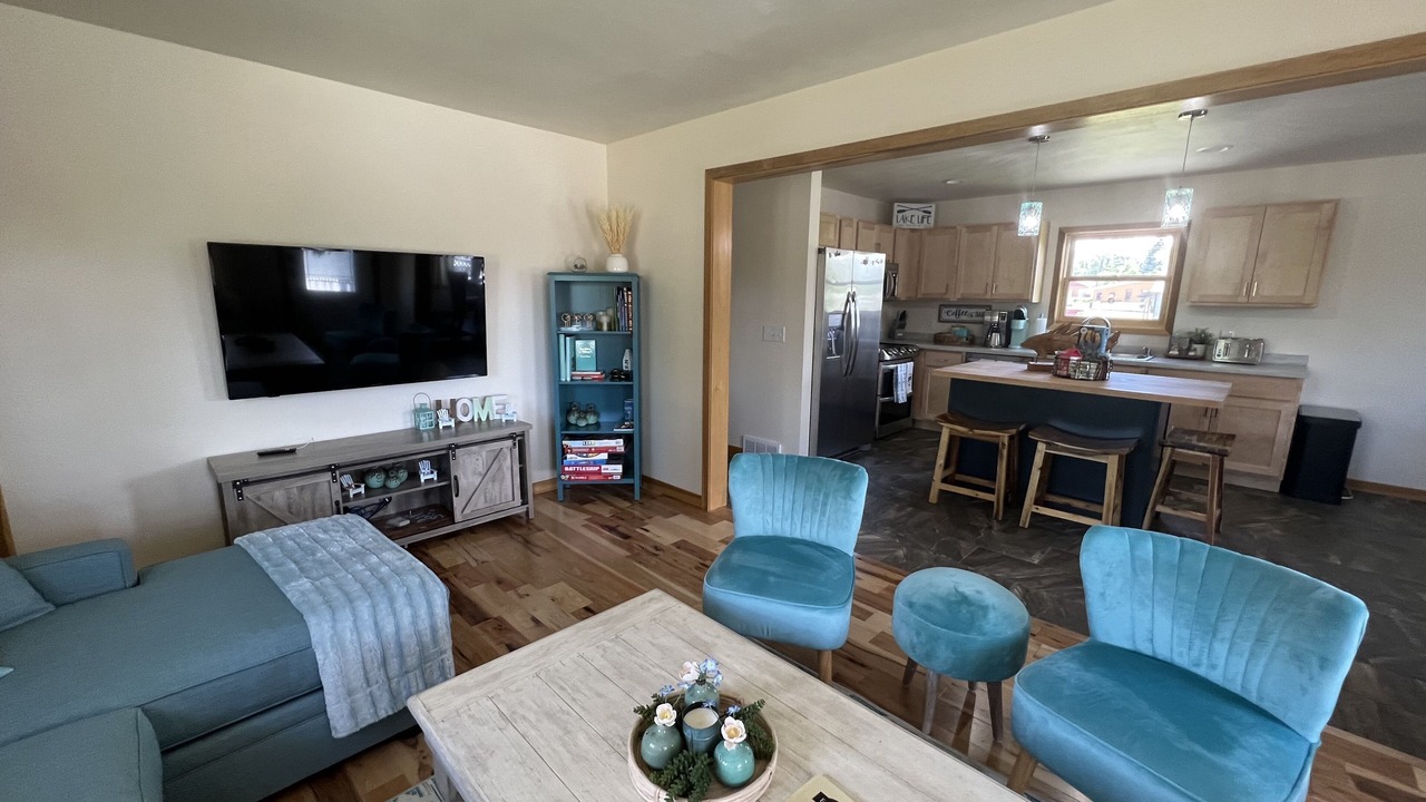 Photo of Livingroom in Eagle River