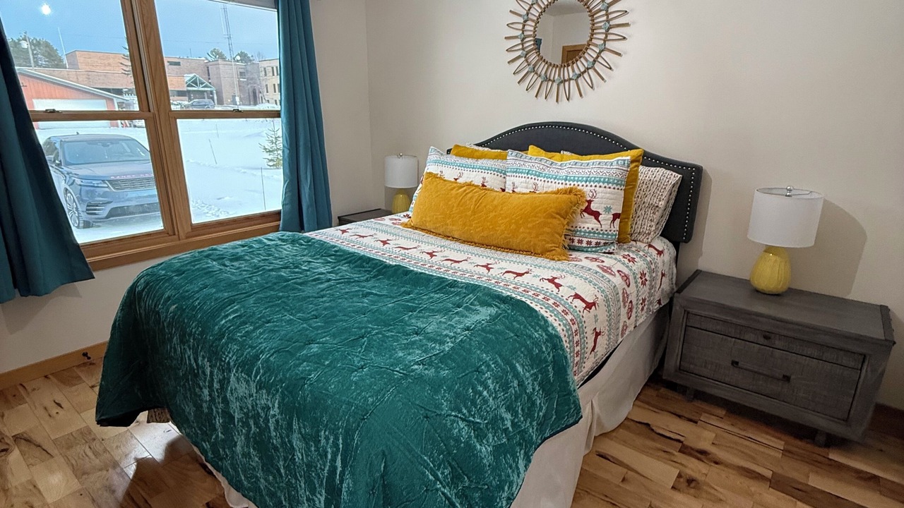 Photo of Bedroom in Eagle River