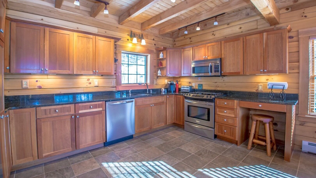 Photo of Kitchen in Intervale