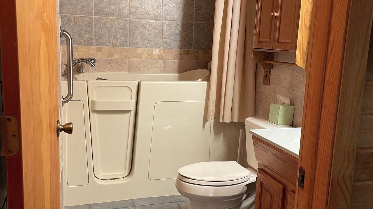 Photo of Bathroom in Branch