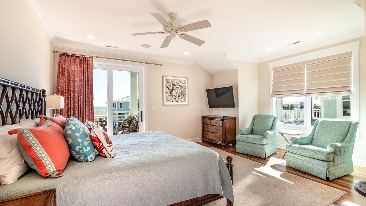 Photo of Bedroom in Pawleys Island