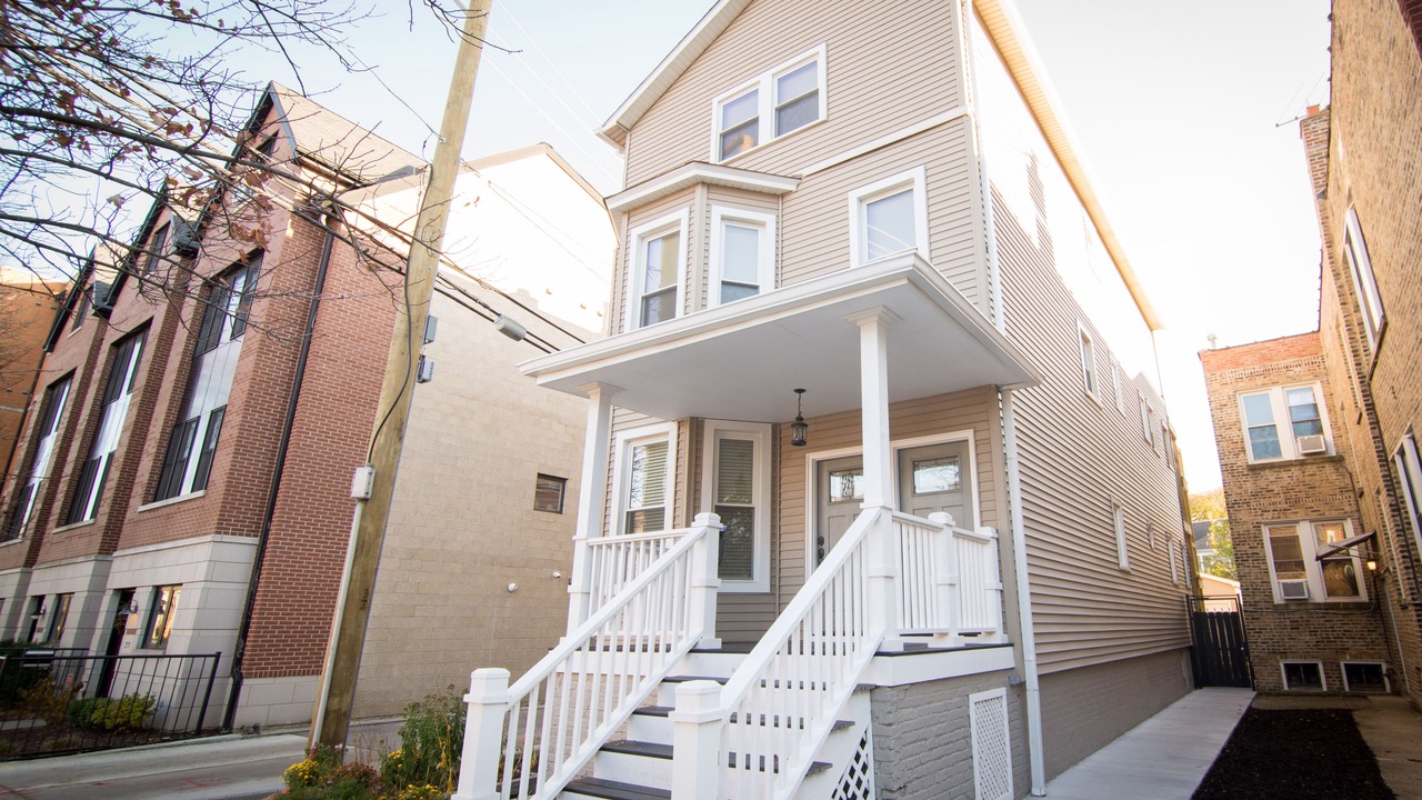 Photo of Outdoor in North Center