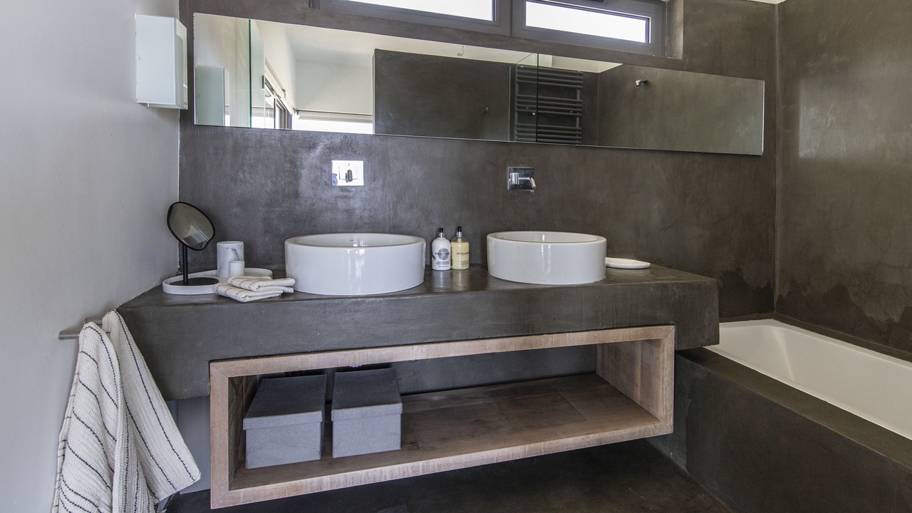 Photo of Bathroom in Marathon
