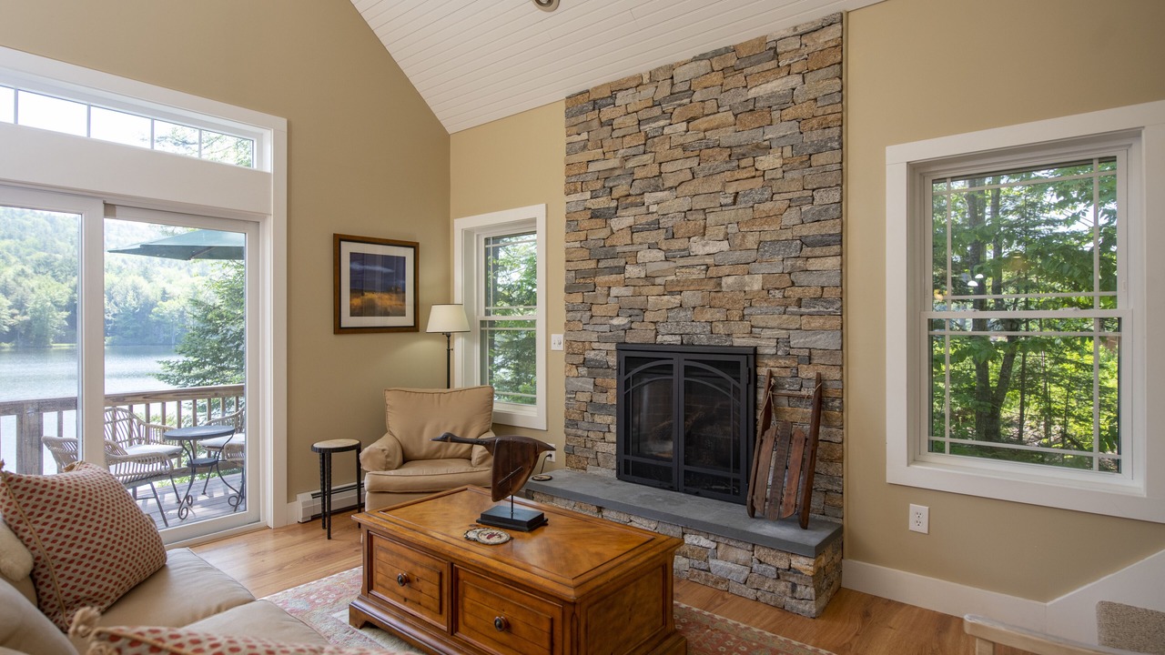 Photo of Livingroom in Enfield