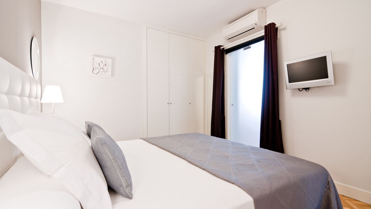 Photo of Bedroom in Malasana