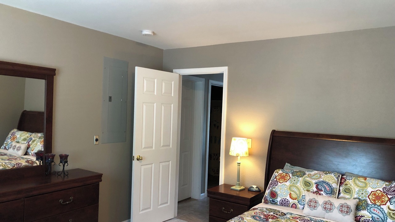 Photo of Bedroom in Camdenton