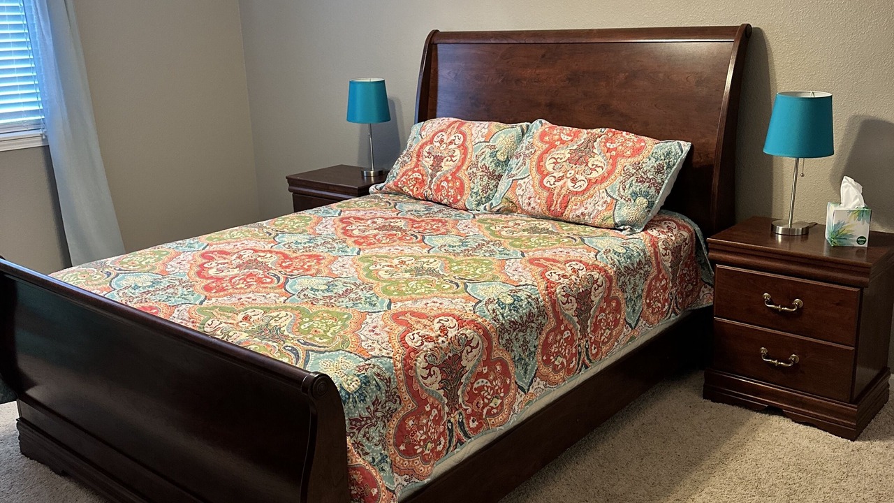Photo of Bedroom in Camdenton