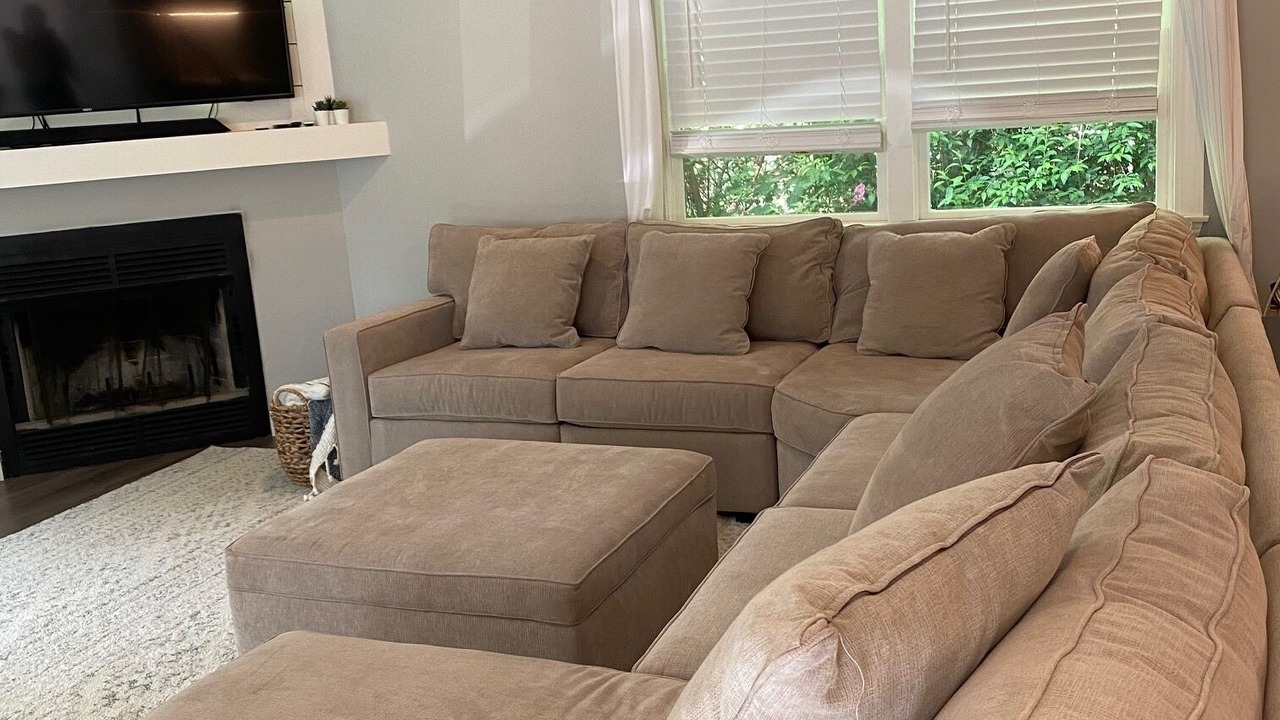 Photo of Livingroom in Old Saybrook