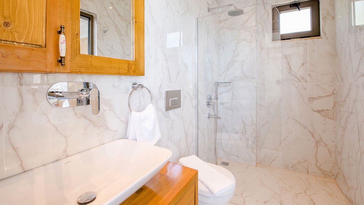 Photo of Bathroom in Islamlar