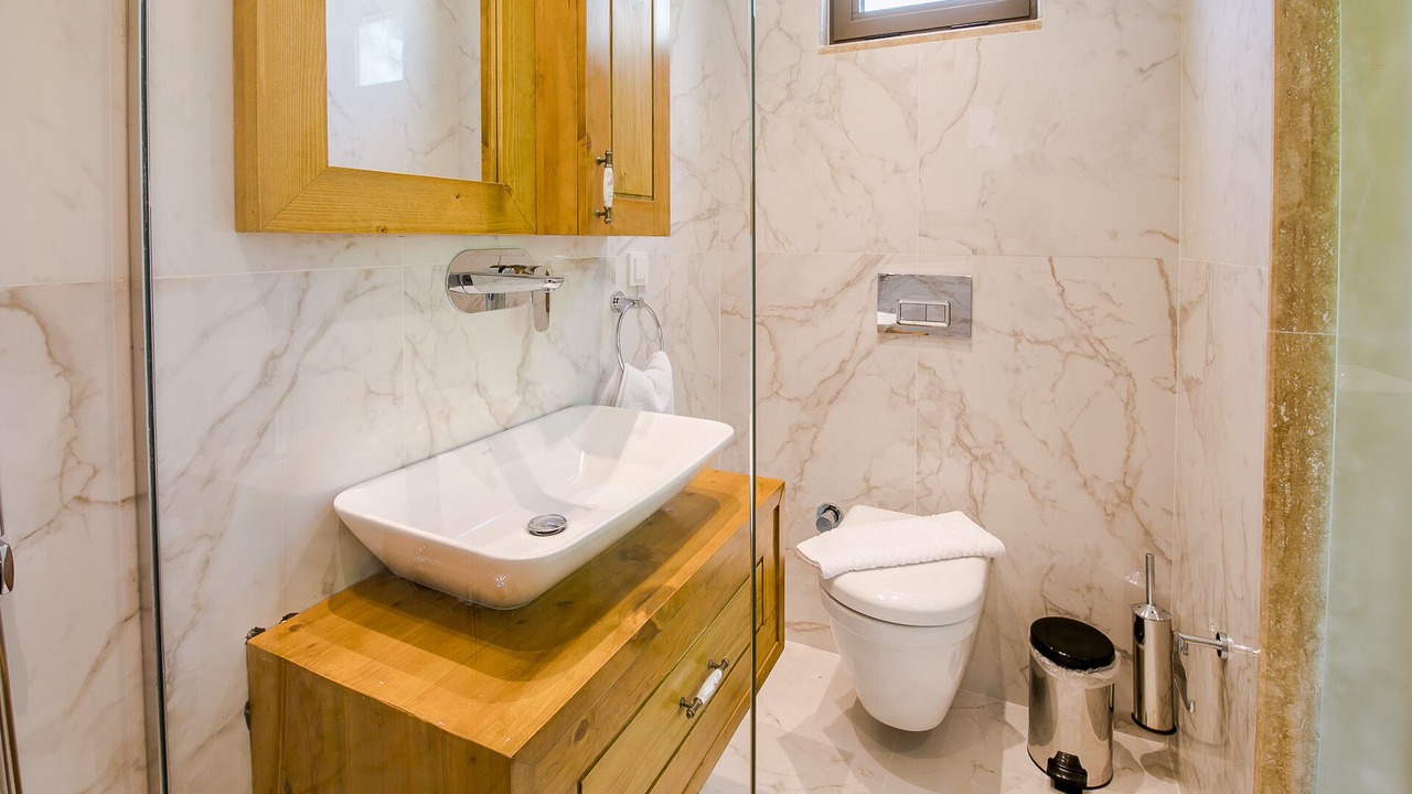 Photo of Bathroom in Islamlar