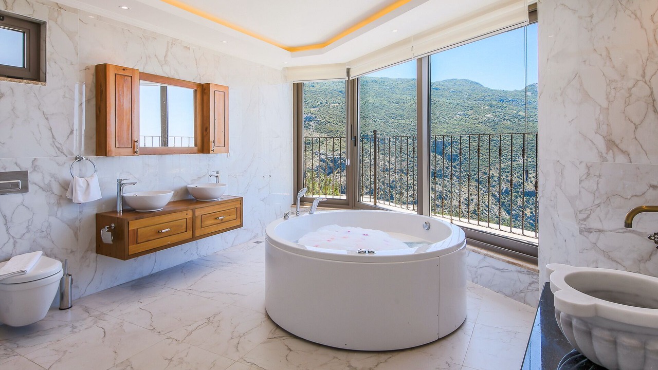 Photo of Bathroom in Islamlar
