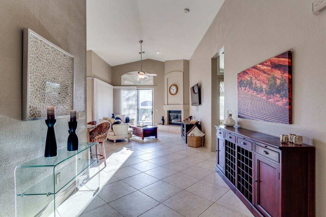 Photo of Livingroom in Red Mountain Ranch
