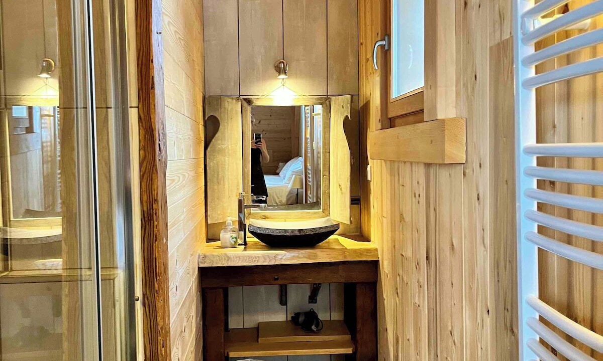 Photo of Bathroom in Huez-en-Oisans