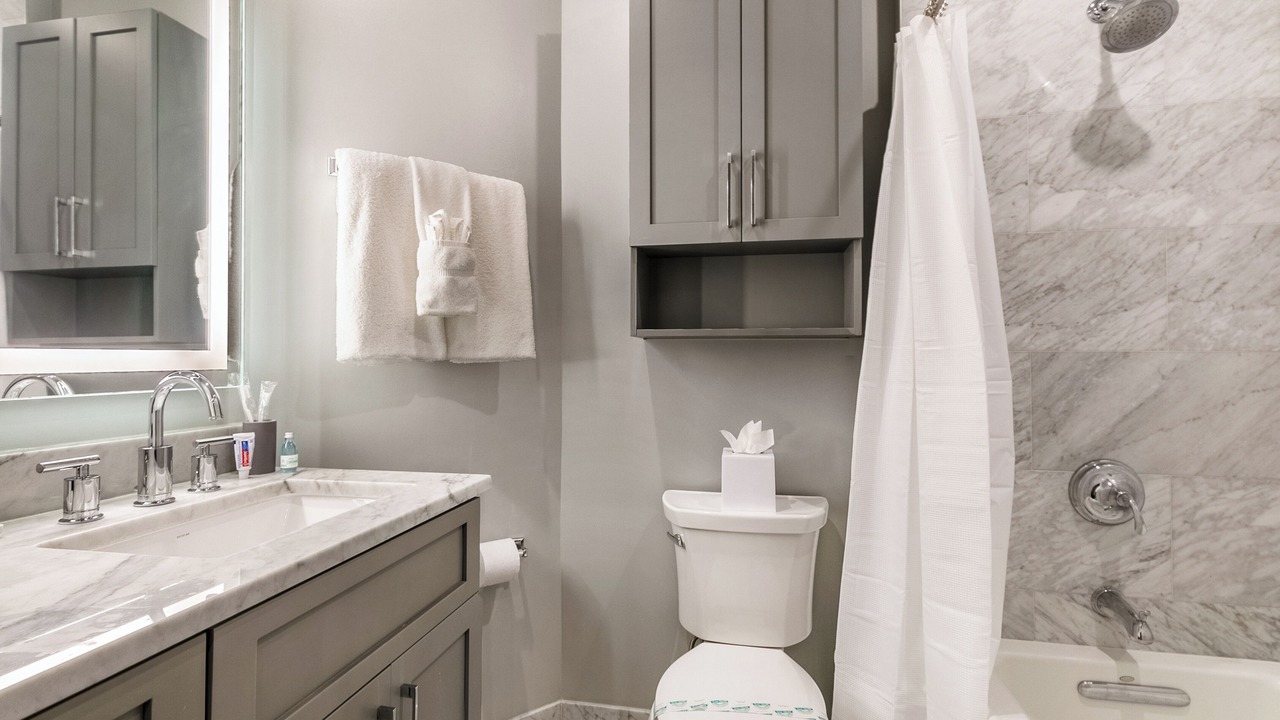 Photo of Bathroom in French Quarter