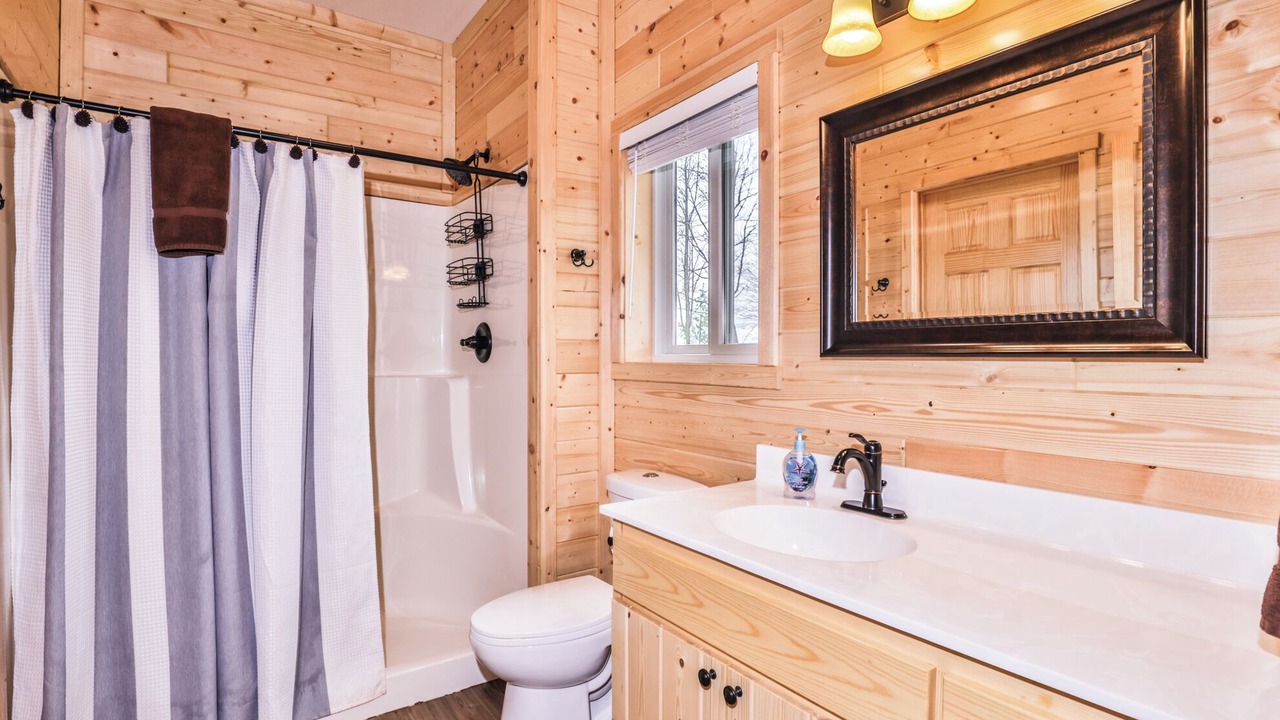 Photo of Bathroom in Eagle River