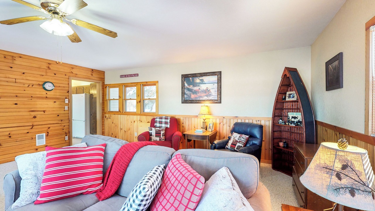 Photo of Livingroom in Phelps