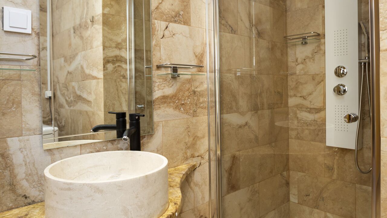 Photo of Bathroom in Omonia