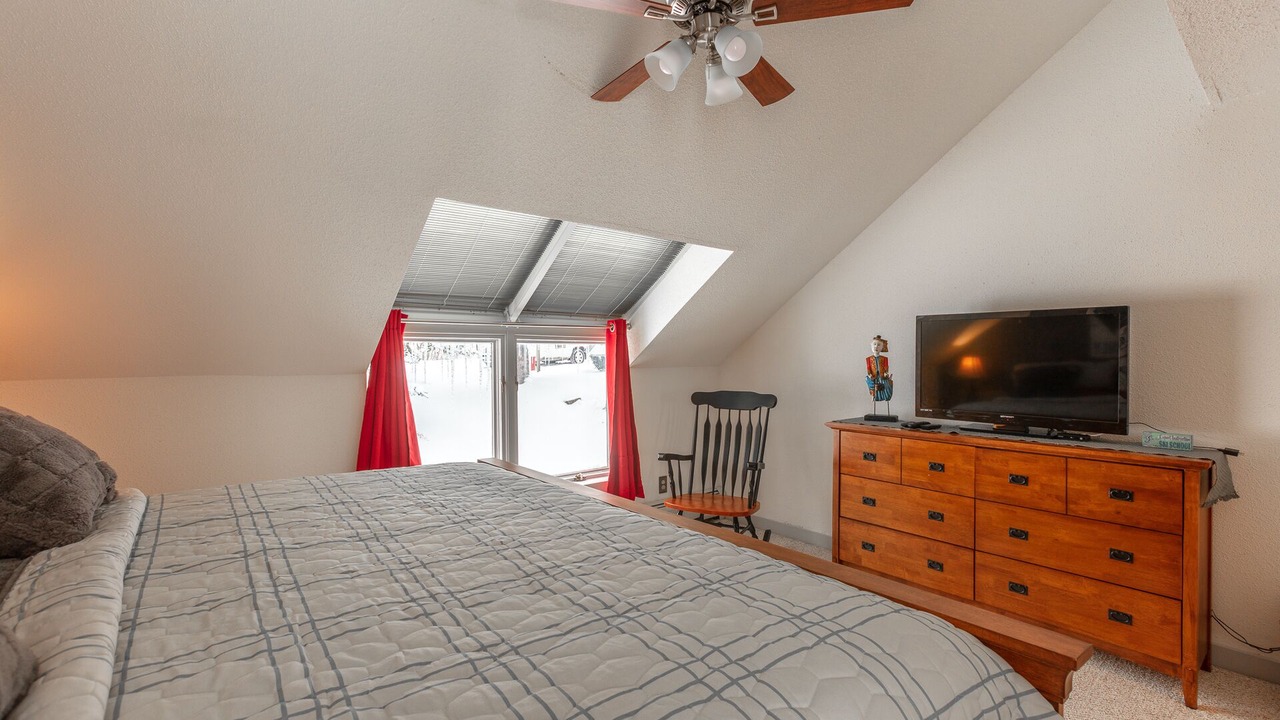 Photo of Bedroom in Central Vermont- Killington