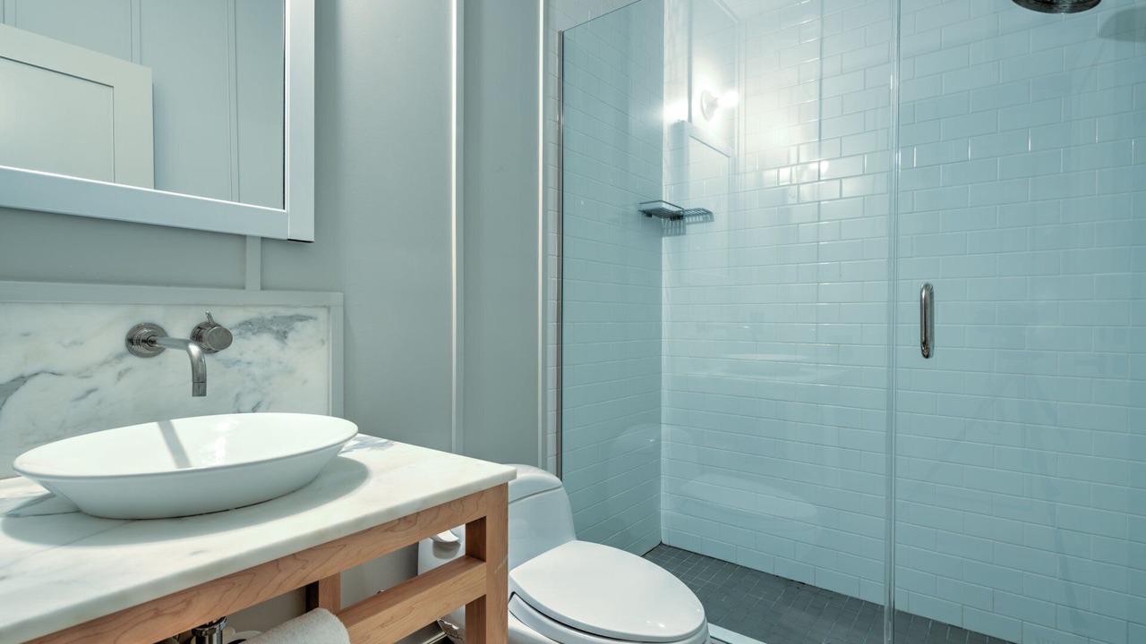 Photo of Bathroom in Amagansett