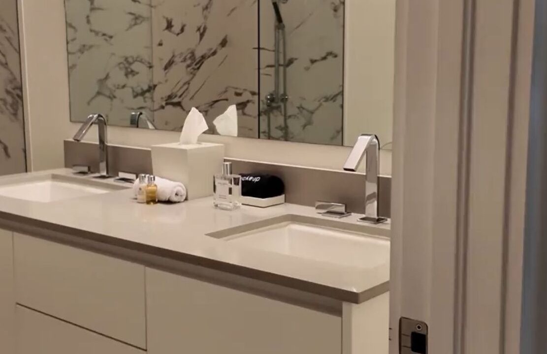 Photo of Bathroom in Paradise Island