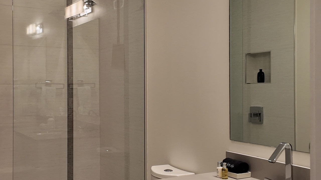Photo of Bathroom in Paradise Island