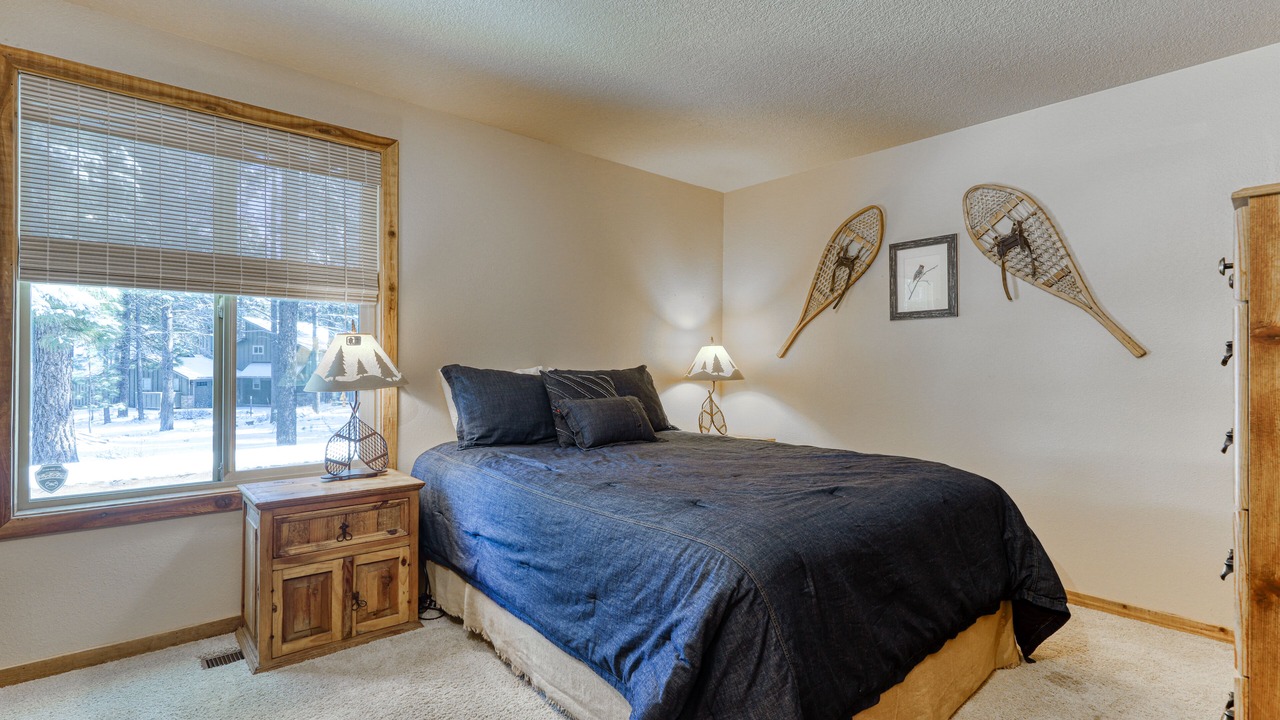 Photo of Bedroom in Sunriver