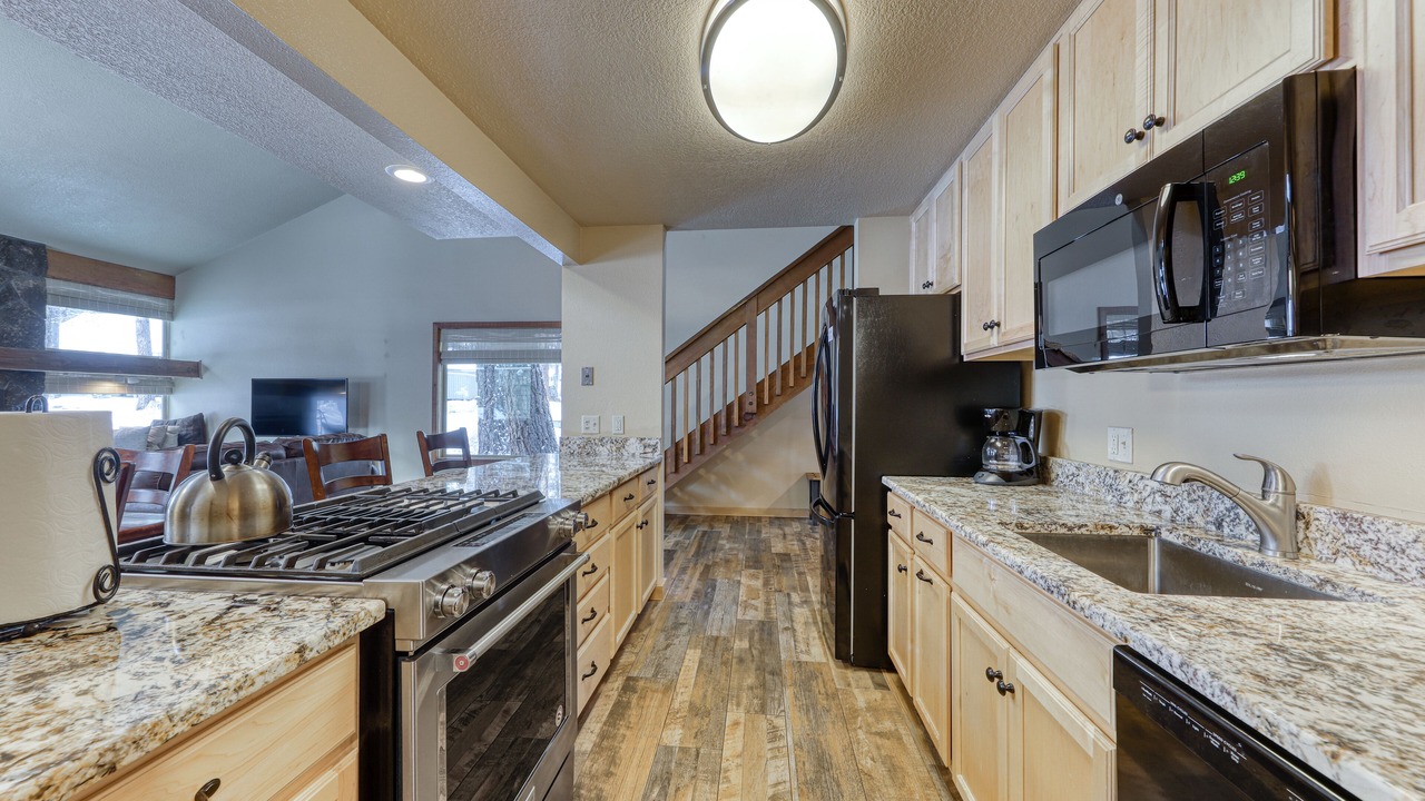 Photo of Kitchen in Sunriver