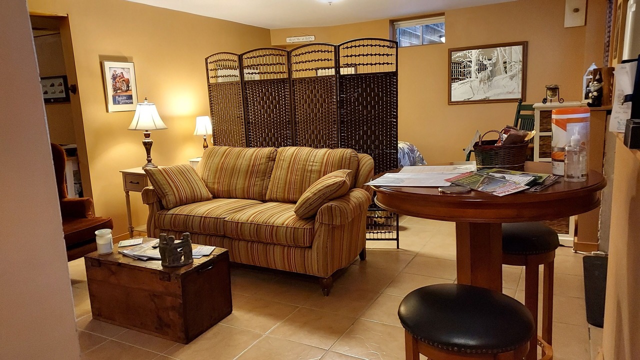 Photo of Livingroom in Meredith