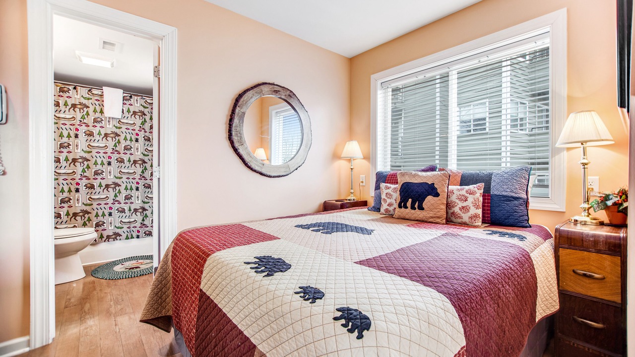 Photo of Bedroom in Chalet Village