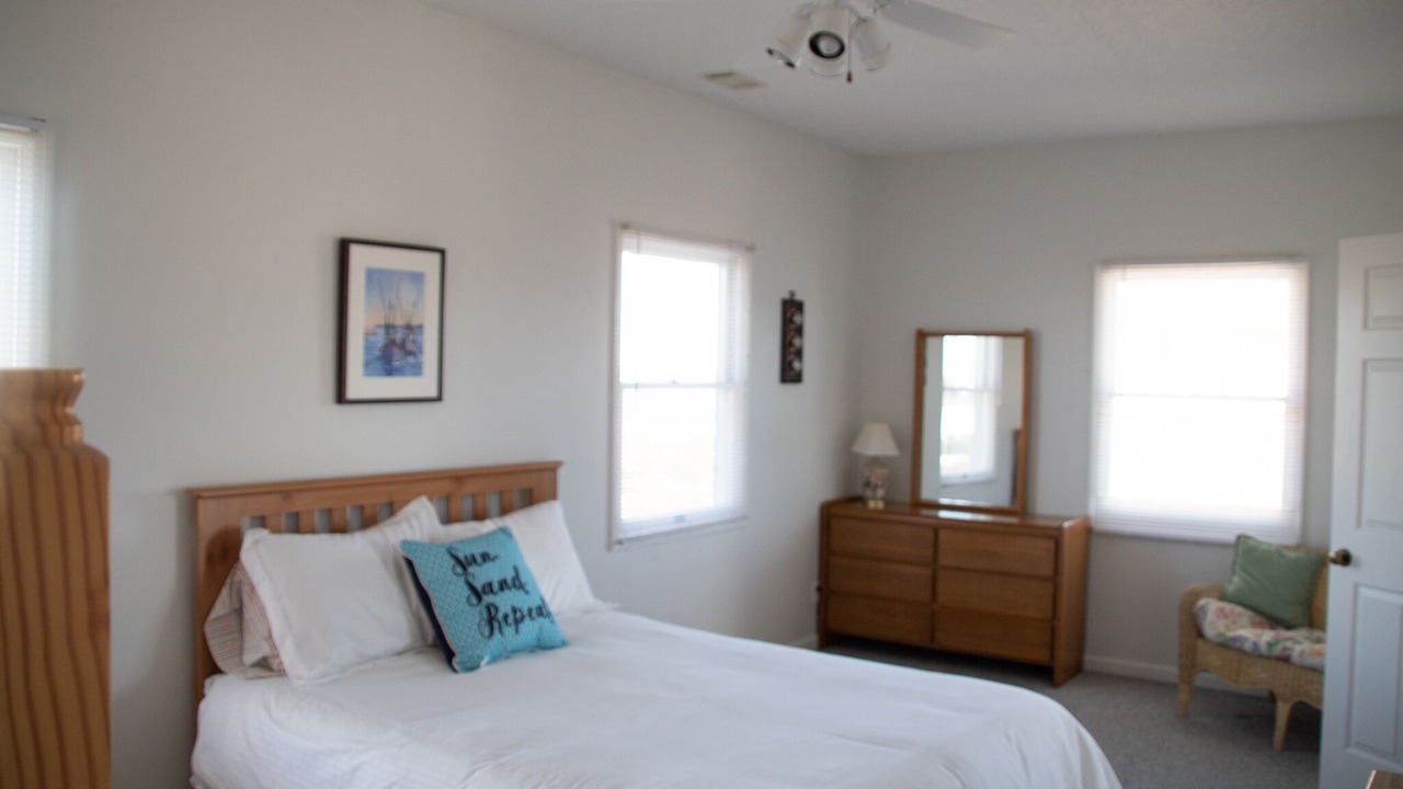 Photo of Bedroom in Beachwalk
