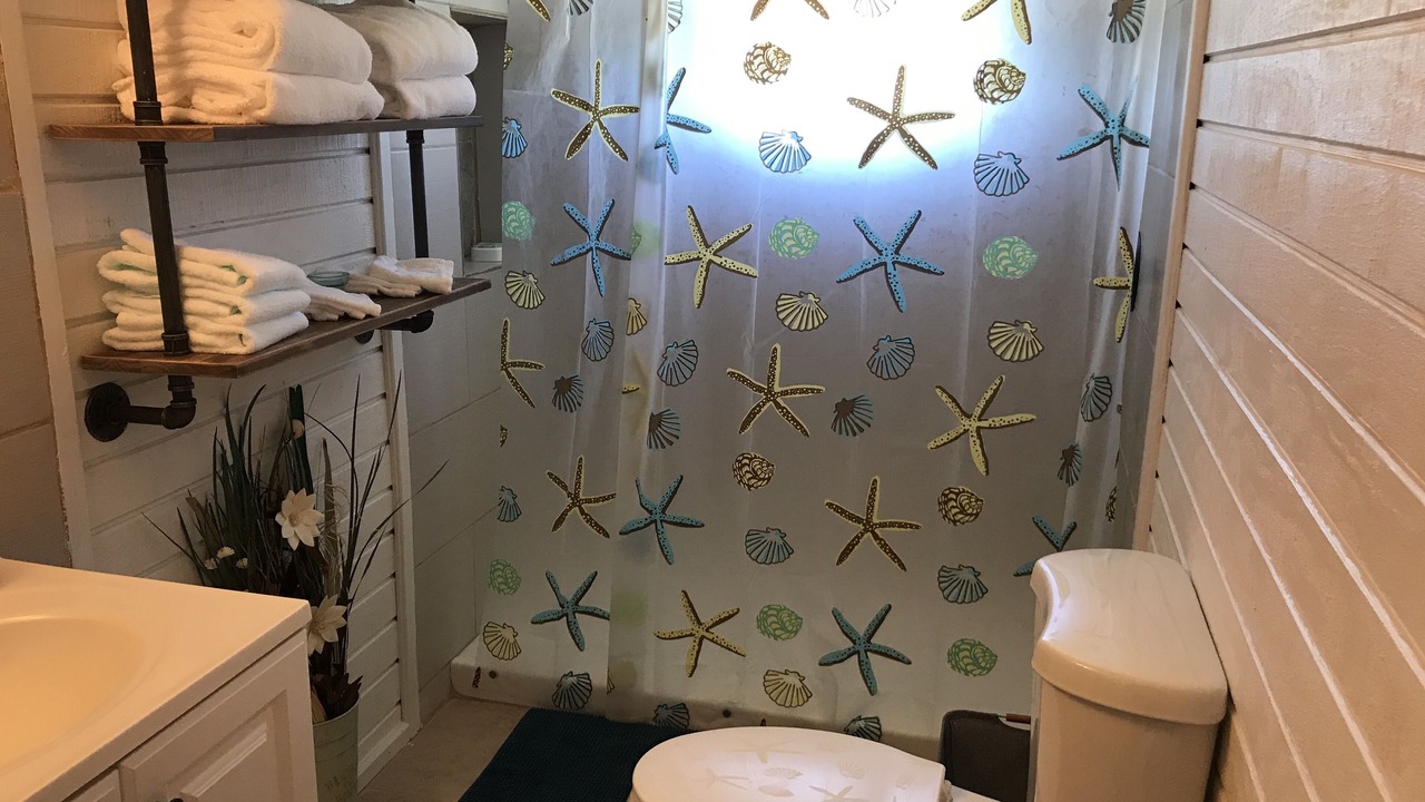 Photo of Bathroom in Cartwright