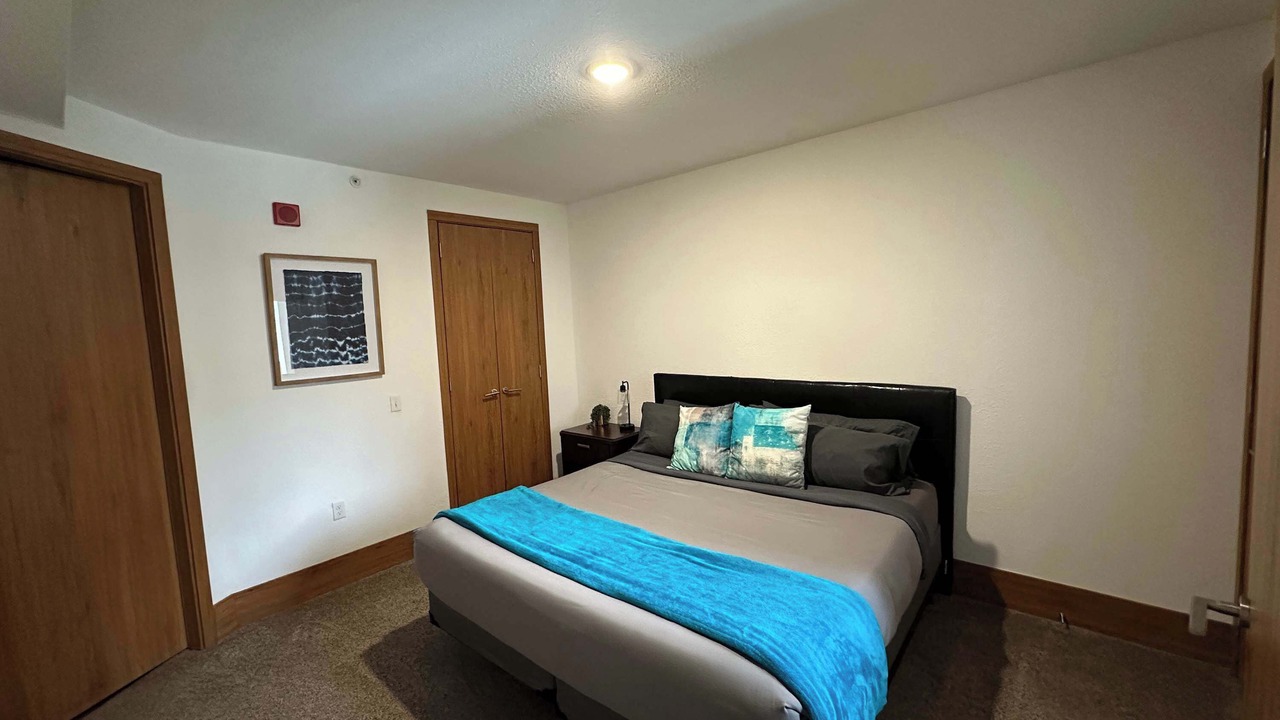 Photo of Bedroom in Grandville