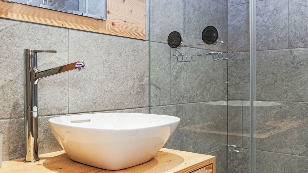 Photo of Bathroom in Saint-Pierre-de-Clages