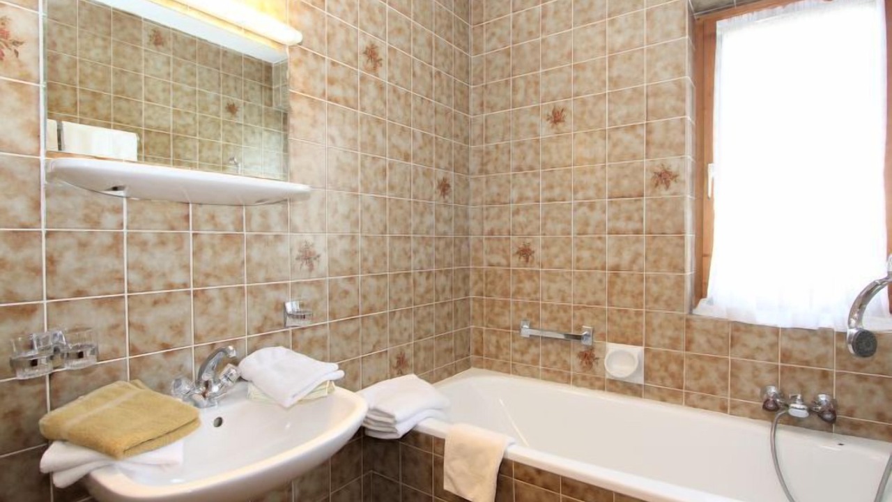 Photo of Bathroom in Kapfing