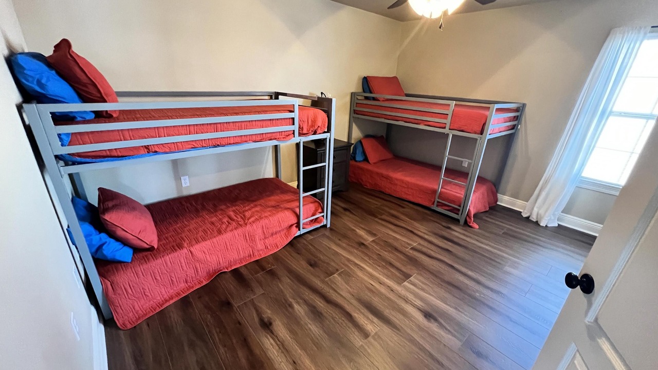Photo of Bedroom in Oscar