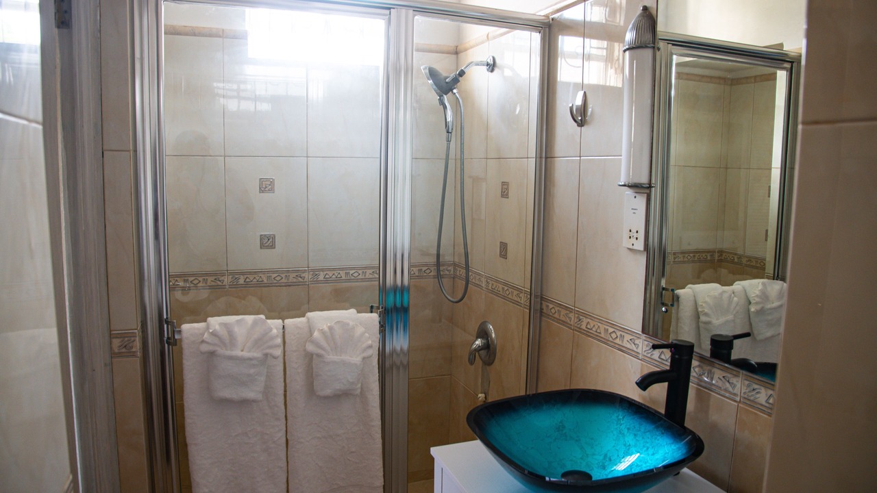 Photo of Bathroom in Prospect
